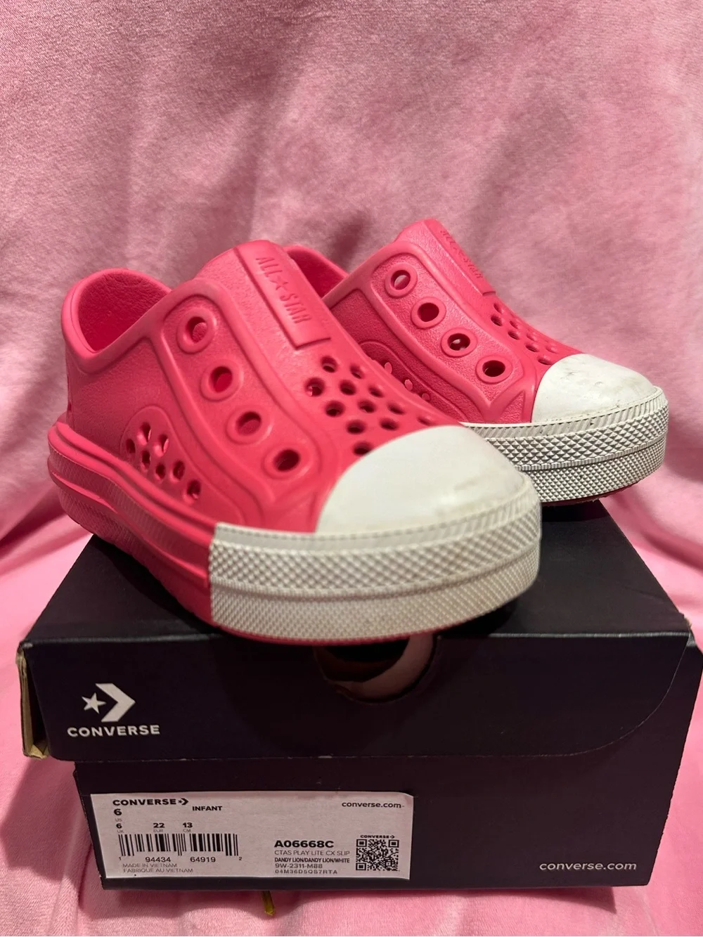 Converse slip design